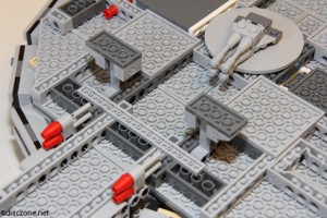 7965 Millennium Falcon - Landing Gear