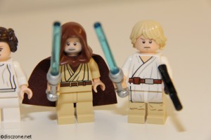 7965 Millennium Falcon - Minifigures 3