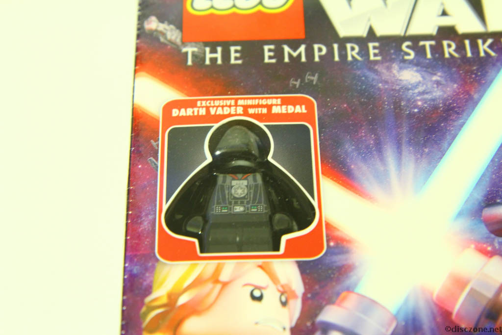 LEGO STAR WARS EMPIRE STRIKES OUT DARTH VADER WITH MEDAL NEW LOOSE ITEM  R18 