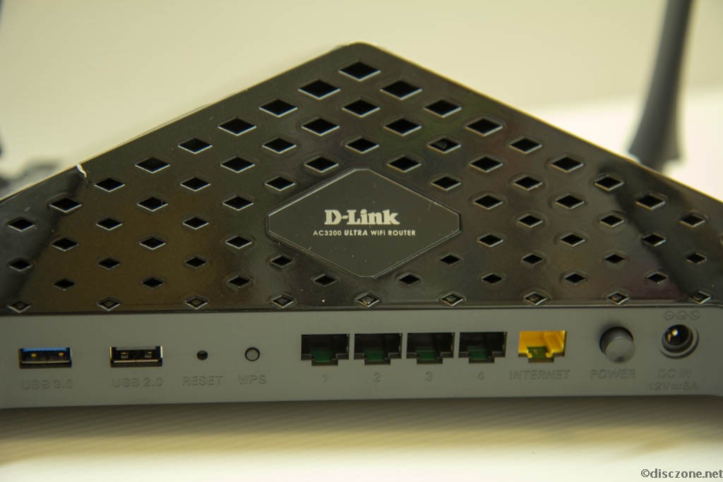D-Link Wireless - DIR-890L Device Ports
