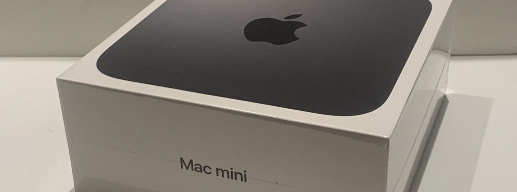 Mac Mini 2018 - Box Side