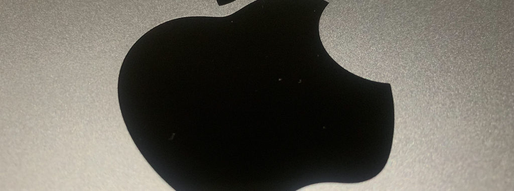 Mac Mini 2018 - Apple Logo